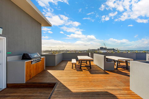 Astra Apartments Newcastle - Accommodation Asia 0