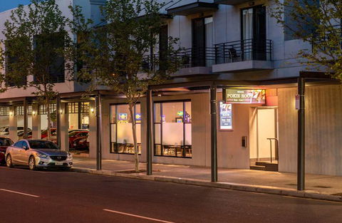 Mawson Lakes Hotel - Accommodation Asia 0