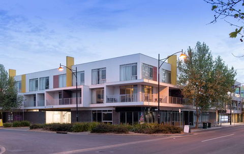 Mawson Lakes Hotel - Accommodation Asia 1