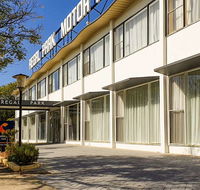 Comfort Inn Regal Park - Accommodation Asia