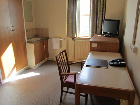 University House - ANU - Accommodation Asia 44