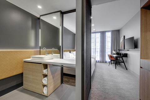 Vibe Hotel Canberra - Accommodation Asia 39
