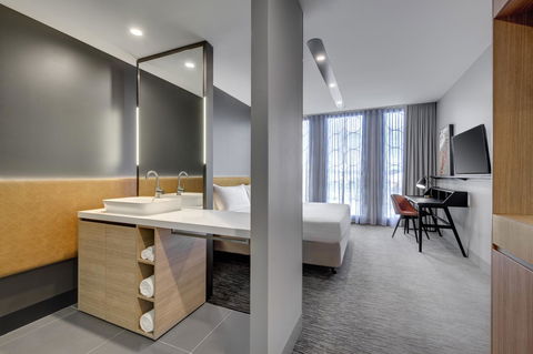Vibe Hotel Canberra - Accommodation Asia 43