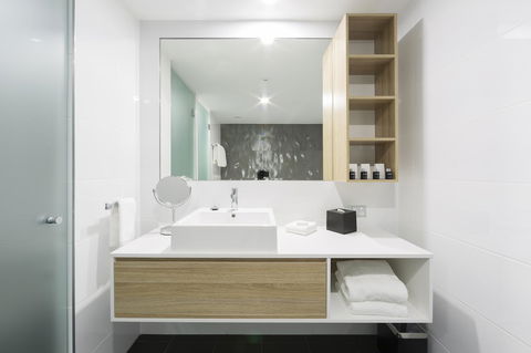 Avenue Hotel Canberra - Accommodation Asia 28