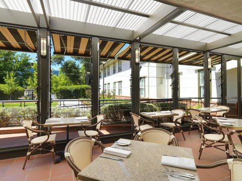 Hotel Kurrajong Canberra - Accommodation Guide 24