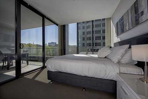 Manhattan 303 Canberra City ACT - Accommodation Guide 32