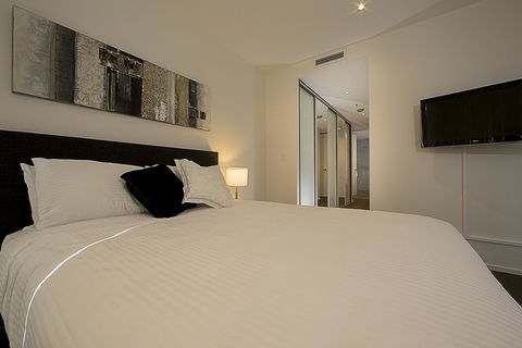 Manhattan 303 Canberra City ACT - Accommodation Guide 35