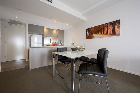 Manhattan 303 Canberra City ACT - Accommodation Guide 15