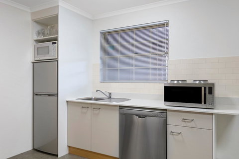 Adina Serviced Apartments Canberra Kingston - Accommodation Guide 3