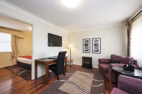 Soldiers Motel - Accommodation Asia 25
