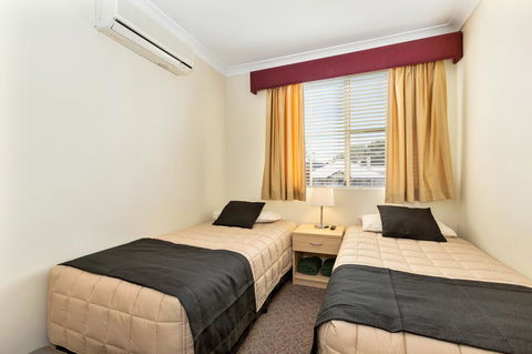 Soldiers Motel - Accommodation Asia 28