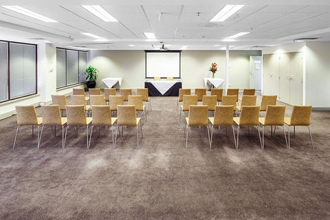 Quality Hotel Dickson - Accommodation Guide 25