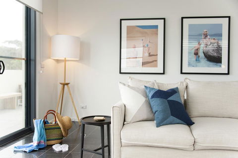 Mollymook Beachfront Penthouse 9 - Accommodation Asia 8