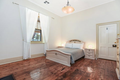 Wellington Courthouse - Accommodation China 4