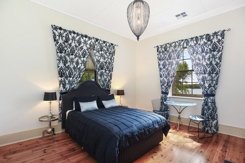 Wellington Courthouse - Accommodation China 2