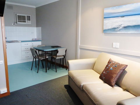 Stansbury Holiday Motel - Accommodation Asia 39