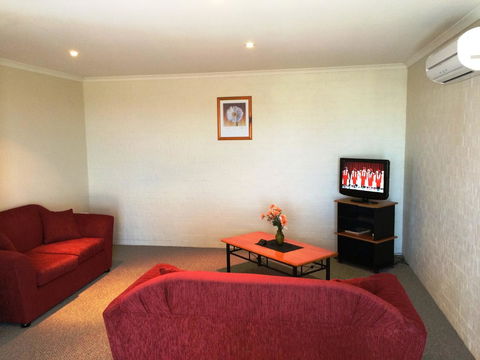 Heritage House Motel & Units - Accommodation Asia 30