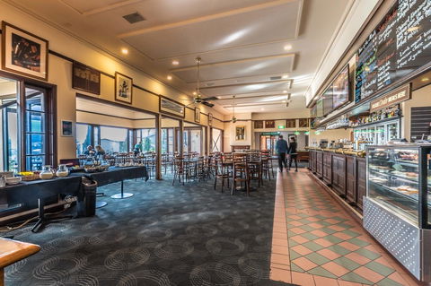 McCracken Country Club - Accommodation Asia 8