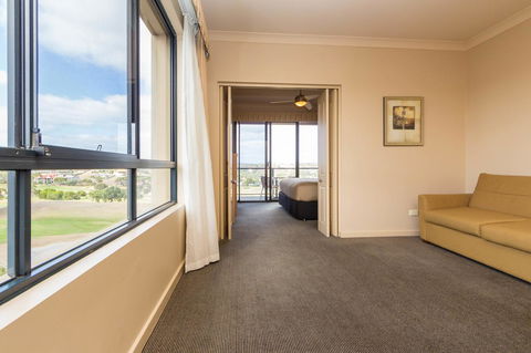 McCracken Country Club - Accommodation Asia 20