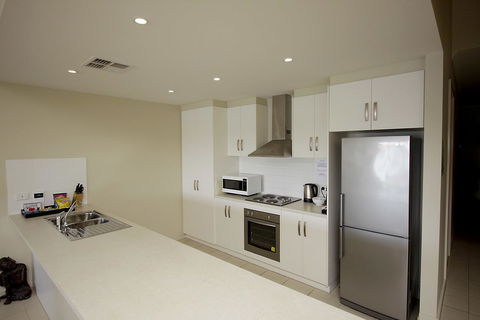 Wallaroo Marina Apartments - Accommodation Asia 6