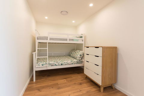 Bluewater Apartments - Accommodation Asia 30