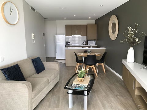 Ocean View Luxury Apartment & Suite - Accommodation Asia 38