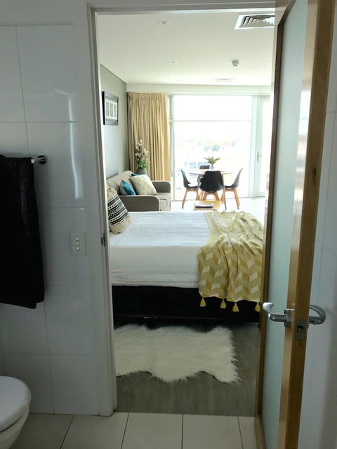 Ocean View Luxury Apartment & Suite - Accommodation Asia 16