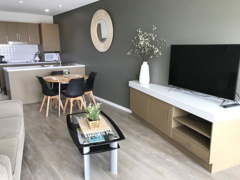 Ocean View Luxury Apartment & Suite - Accommodation Asia 40