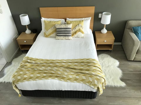Ocean View Luxury Apartment & Suite - Accommodation Asia 29