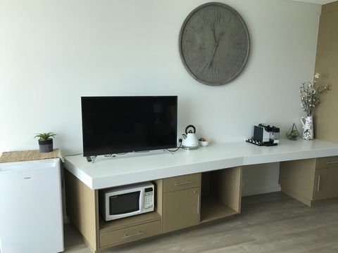 Ocean View Luxury Apartment & Suite - Accommodation Asia 32