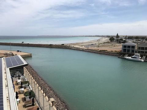 Ocean View Luxury Apartment & Suite - Accommodation Asia 7
