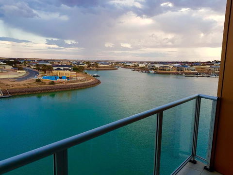Ocean View Luxury Apartment & Suite - Accommodation Asia 34