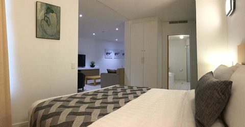 Wallaroo Marina Waterfront Luxe Apartment - Accommodation Guide 12
