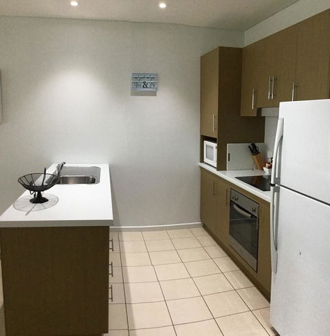 Wallaroo Marina Waterfront Luxe Apartment - Accommodation Guide 9
