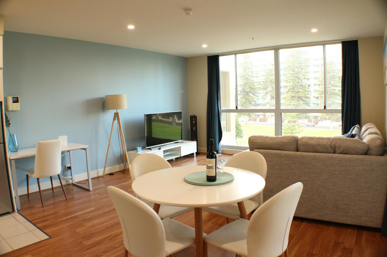 Glenelg SA Accommodation Guide