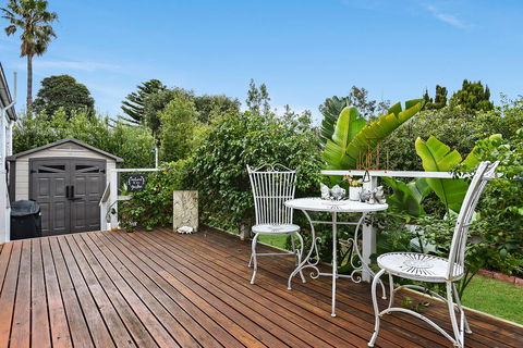 Ainslie Roberts Drive Retreat - Accommodation Asia 8