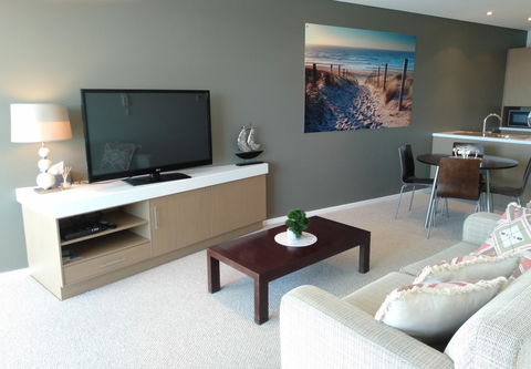 Wallaroo Marina Executive Apartments - Accommodation Asia 4