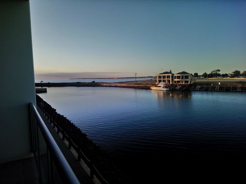 Wallaroo Marina Executive Apartments - Accommodation Asia 20