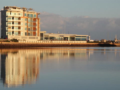Wallaroo Marina Luxury Apartment - Accommodation Asia 3