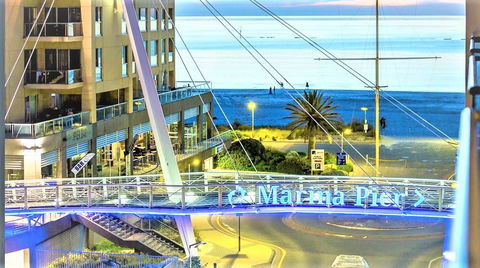 Hi 5 Glenelg Studio Apartment - Accommodation Asia 29
