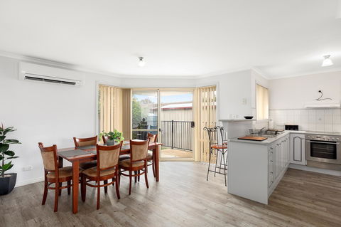 Maggie\'s Place - Accommodation Asia 9