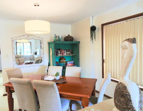 Baronet B & B - Accommodation Asia 5