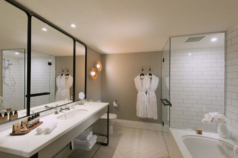 Mayfair Hotel - Accommodation Asia 17