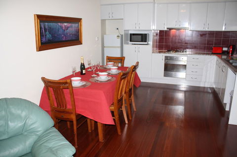 Serenity On Narrabeen Beach - 1Bdr Beachside Retreat - Accommodation Asia 8