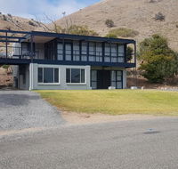 Breeze On Northbay 67 Elizabeth Crescent Carrickalinga - Accommodation Asia