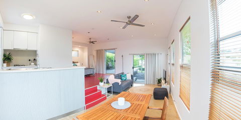 S T U D I O 22 Peaceful Retreat With Garden Views - Accommodation Asia 1