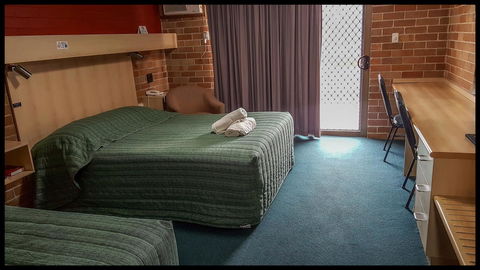 Windsor Terrace Motel - Accommodation Asia 6