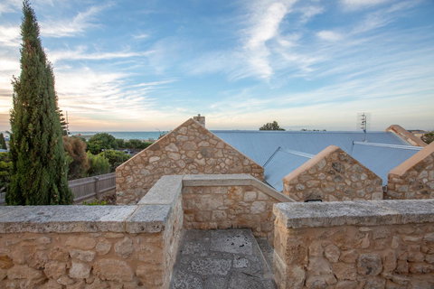 Lucy's Cottage - Accommodation Guide 20