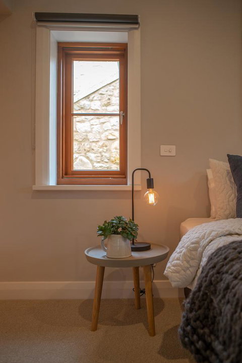 Lucy's Cottage - Accommodation Guide 6