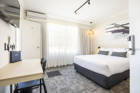 Nightcap At Finsbury Hotel - Accommodation Asia 32